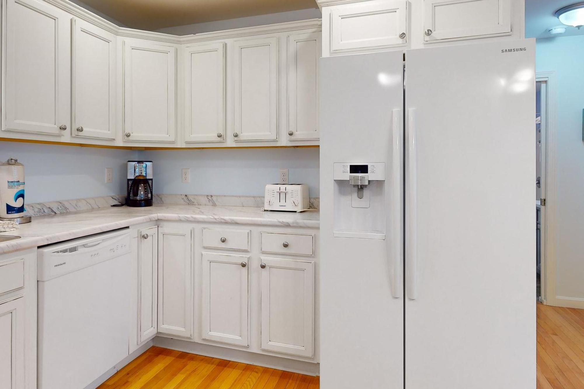 Post Road Charmer Apartment