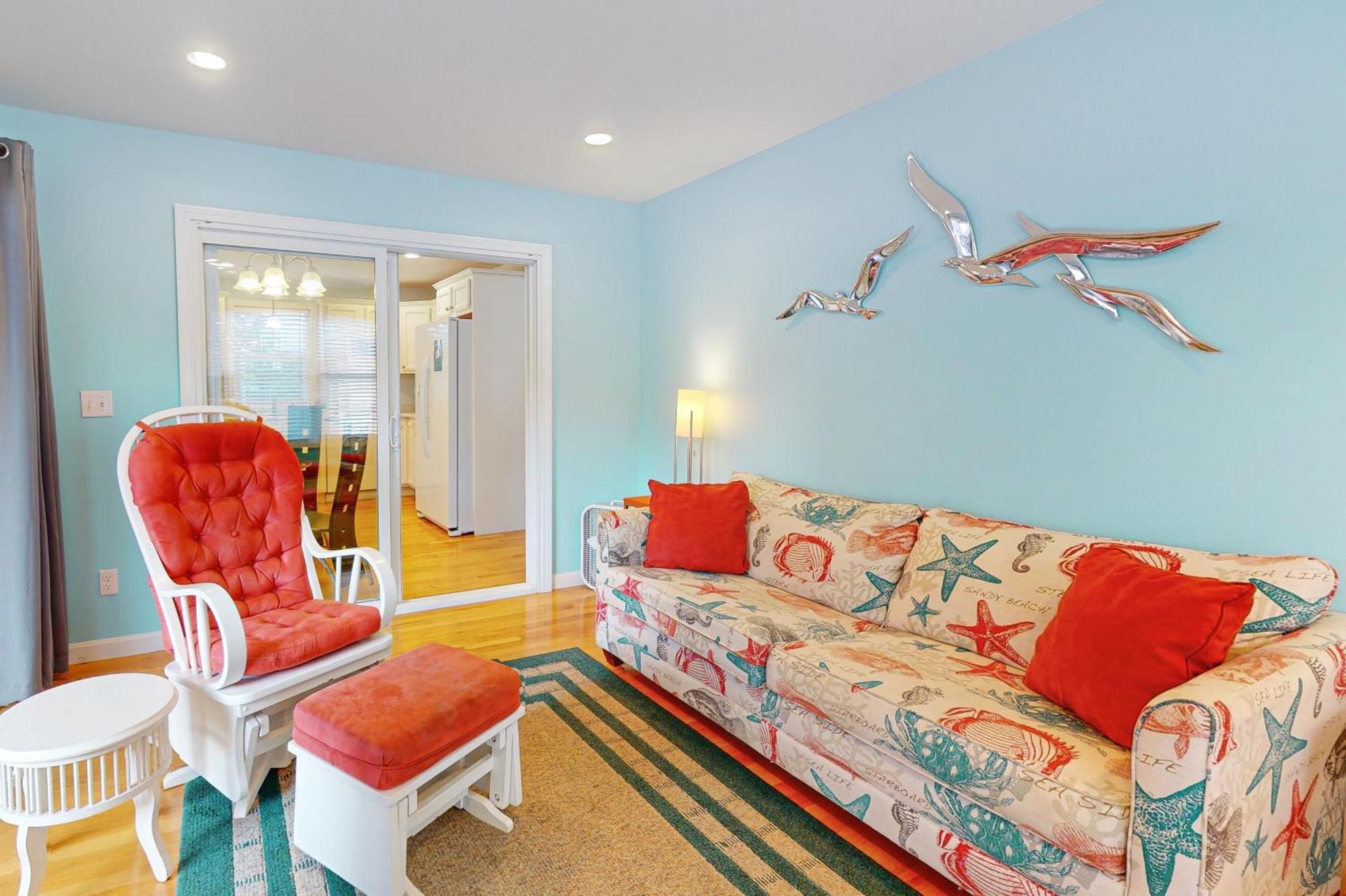 Post Road Charmer Apartment